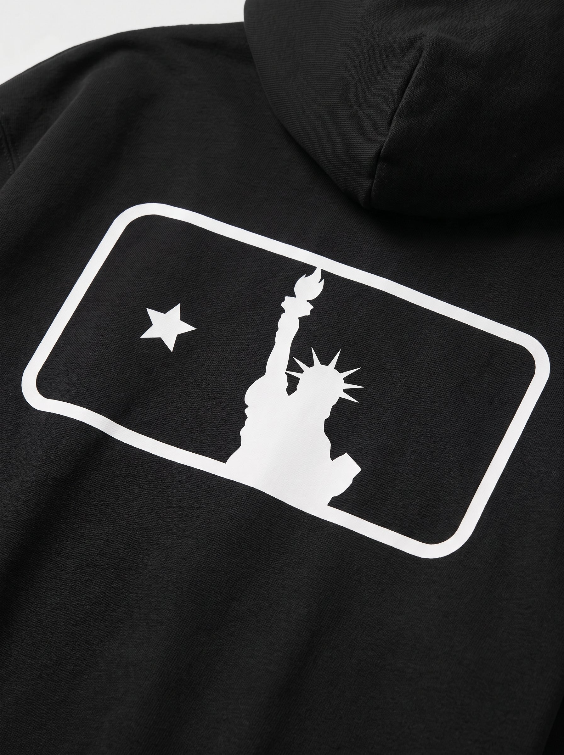 Iconic II Brooklyn Sport Hoodie